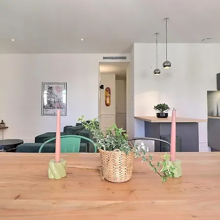 Escape And Charm In La Croix-rousse Stunning One-bedroom For An Appartamento *