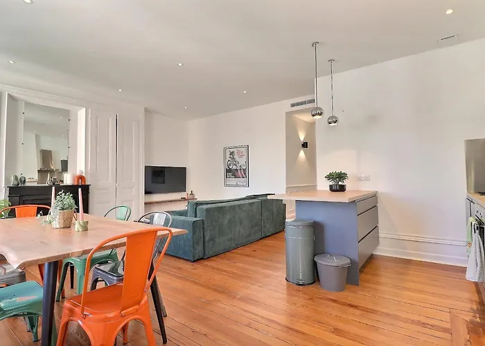 Escape And Charm In La Croix-rousse Stunning One-bedroom For An Apartman *